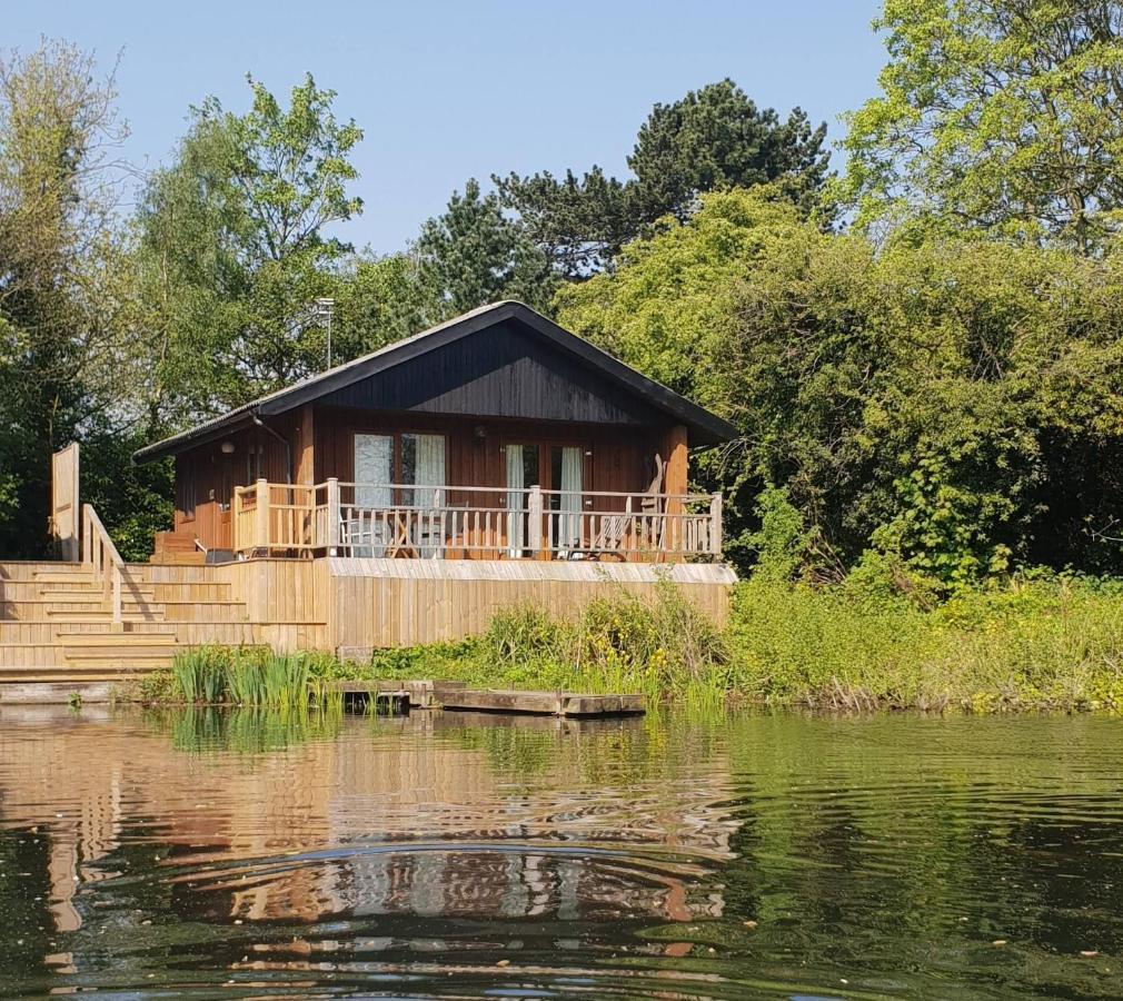 Holly Lodge 12 Hot Tub York Kültér fotó