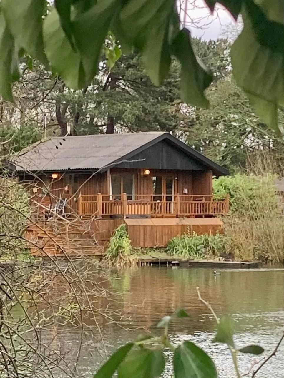 Holly Lodge 12 Hot Tub York Kültér fotó